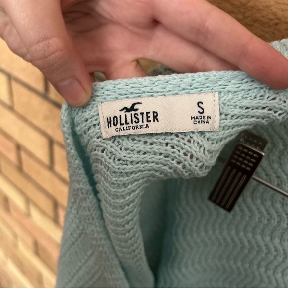 Hollister Baby Blue Knit Long Sleevee Sweater Tied Open Back Size Small - Picture 4 of 7